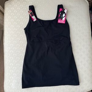 Flexees tank top,NWT,large